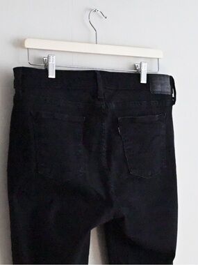 Levi’s 711 Skinny Jeans Black High Rise Stretch Denim Size 32